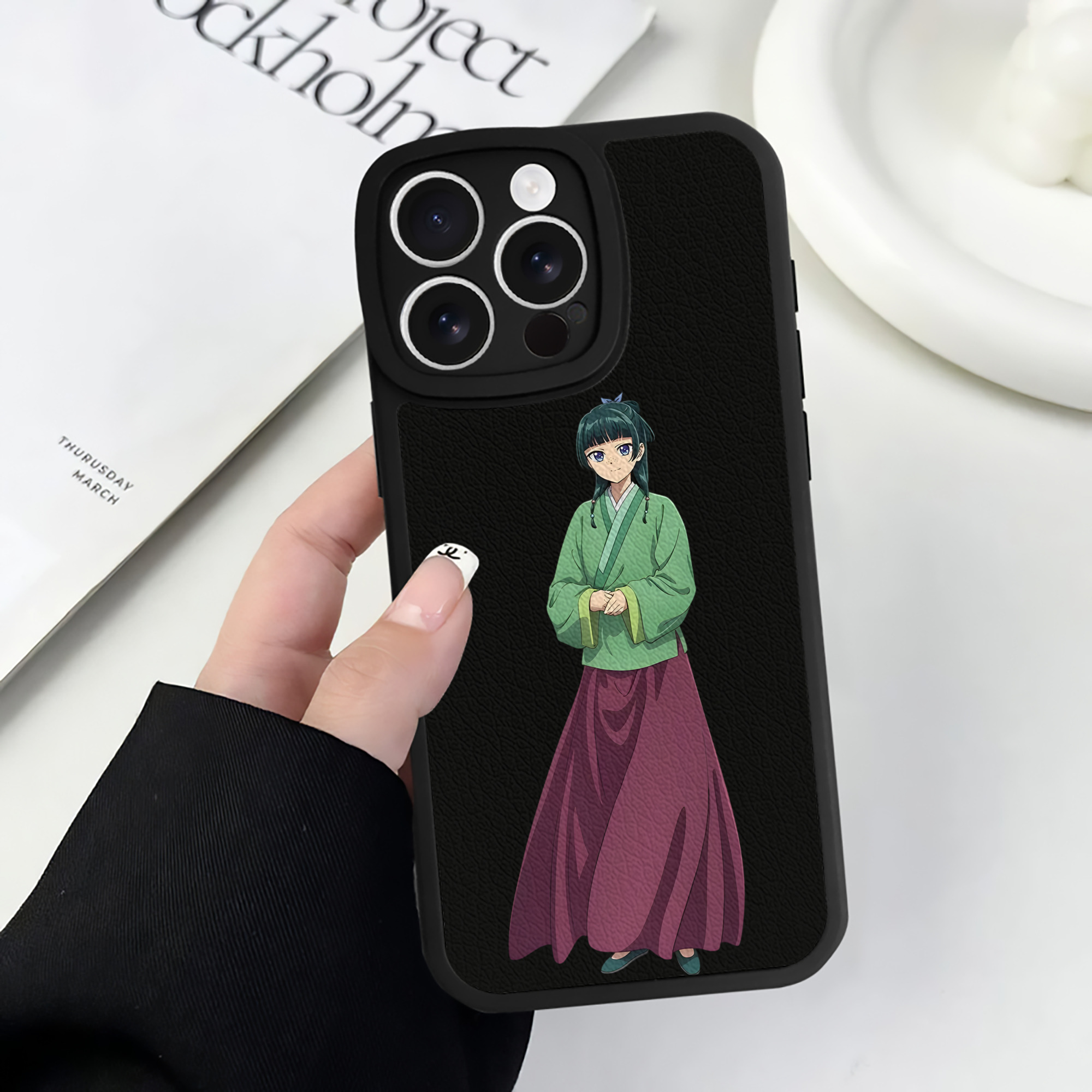 （画像用） 薬屋のひとりごと The Apothecary Diaries 【iPhone 16シリーズ対応】シリコンスマホケース（レザー調） 材質：シリコン
